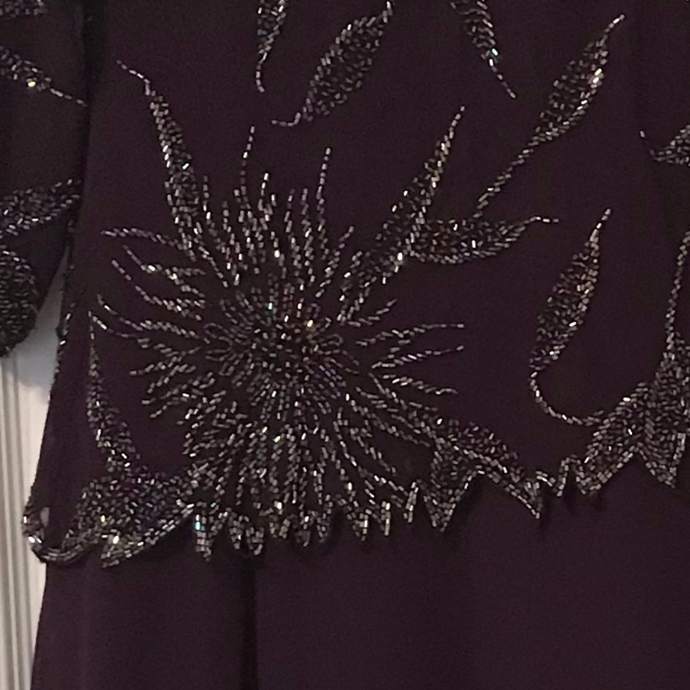 JKARA wine colored beaded formal size 12 - Picture 2 of 5
